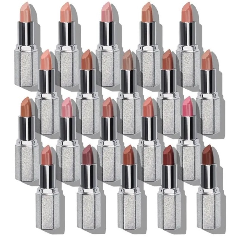 ISO: Jaclyn Cosmetics Lipsticks